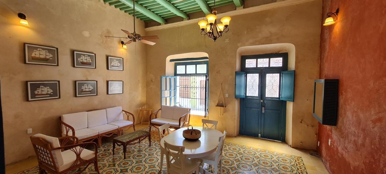 Casa Nicte, Hospedate En Una Casa Del Siglo XVIII Campeche Luaran gambar